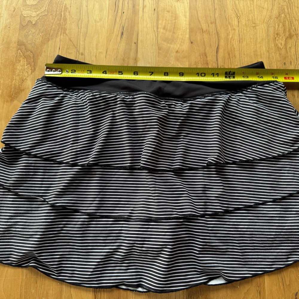 Kyodon Black and White Striped tiered  Women's Skort